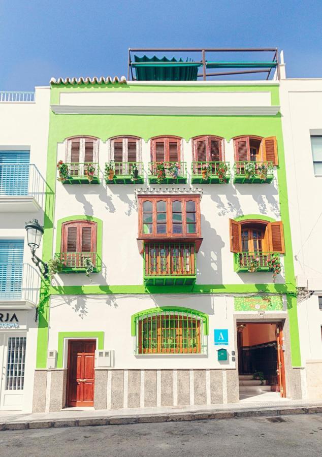 Charming Nerja Hostel Exterior foto